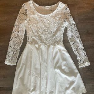 Women’s White Charlotte Russe Long Sleeve Dress with Lace Top